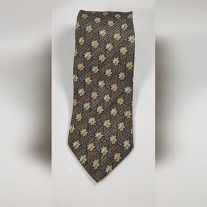 Ermenegildo Zegna Designer 100% Silk Brown Leaf Pattern Tie With Blue Accent